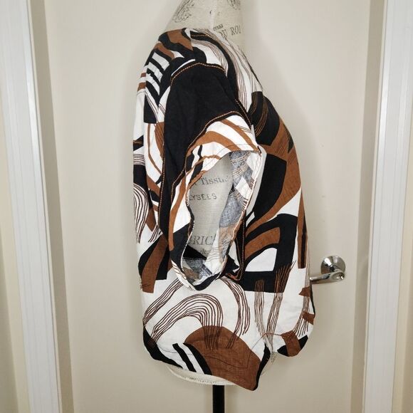 Tara Vao Crop Linen Shirt Jacket - Picture 3 of 11